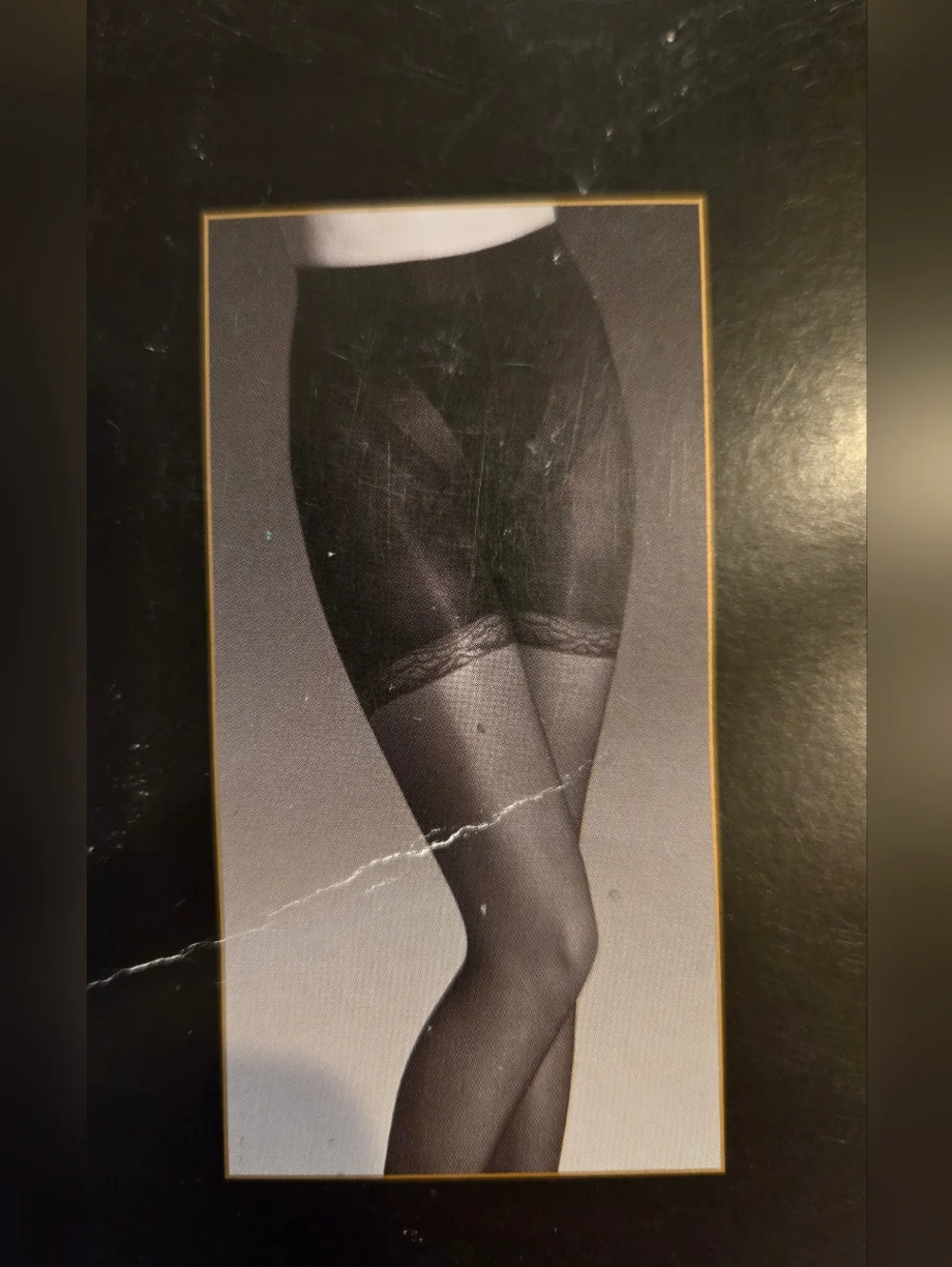 Donna Karan New York Sheer Satin Toner Size Medium Black NWT 00A16
